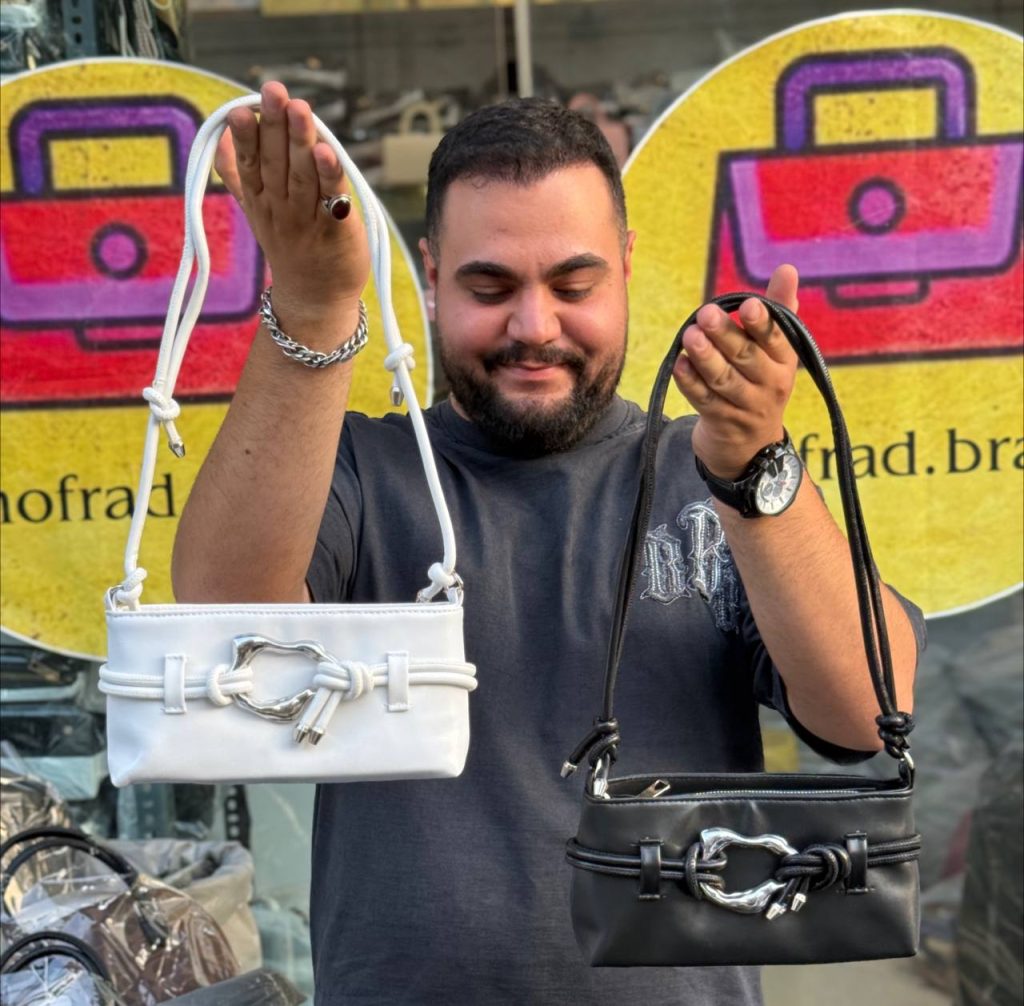 کیف دوشی چرمی بند بلند با یراق