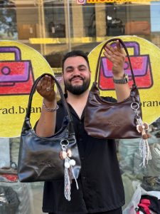 کیف زارا چرمی چارم دار